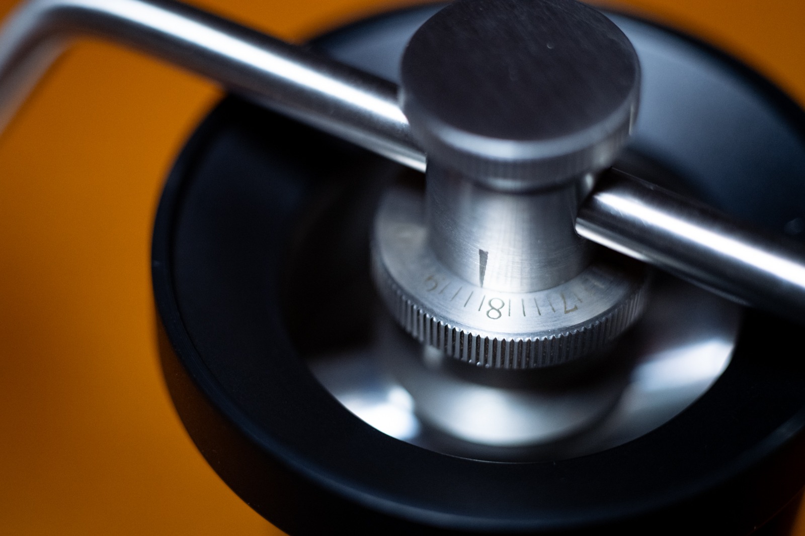 KINU M47はフジローヤル「みるっこ」の上位互換だった！？ハンドグラインダーが満たした焙煎士の厳しい要求